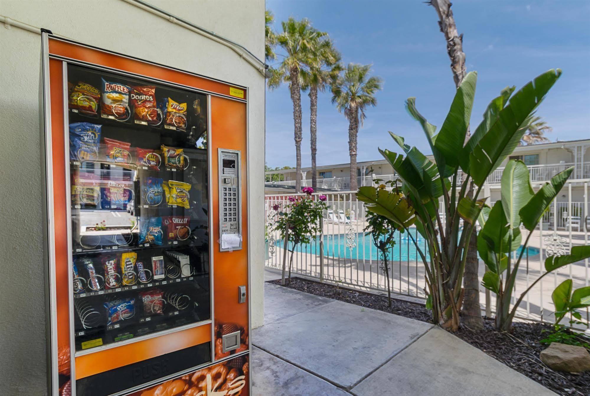 Motel 6-Santa Maria, Ca - South Экстерьер фото