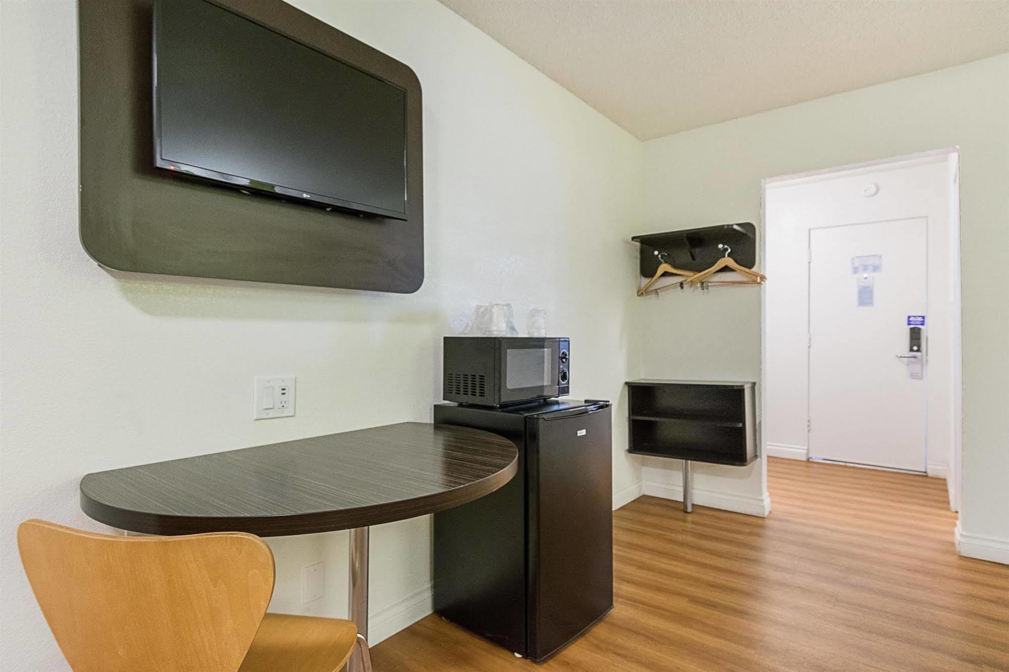 Motel 6-Santa Maria, Ca - South Экстерьер фото